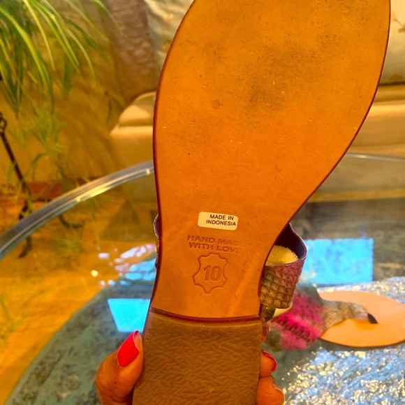 ✨Cocobelle✨ Multicolor Snake Thong W/Tie Strap Sandal - Picture 9 of 15